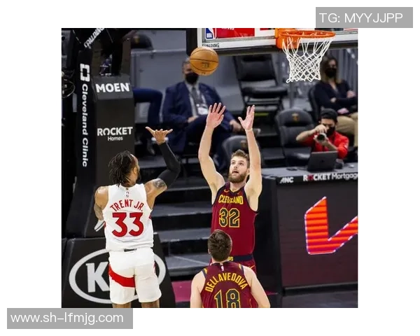 骑士与猛龙对决的最新比赛场次及赛季回顾分析